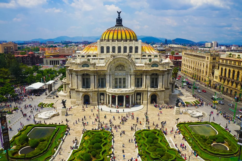 Picture of Pallacio de Bellas Artes in Mexico City to illustrate story about crypto.