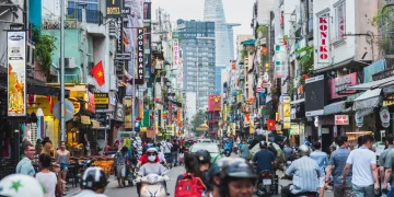 Image of street scene in Ho Chi Minh City to illustrate an article about crypto development in Vietnam.